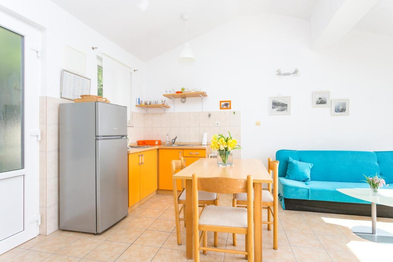 Apartments By The Sea Zivogosce - Porat, Makarska - 20207 Игране Экстерьер фото