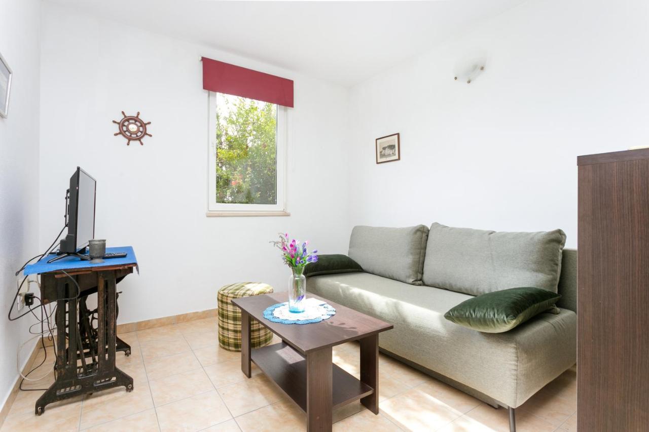 Apartments By The Sea Zivogosce - Porat, Makarska - 20207 Игране Экстерьер фото